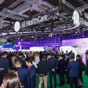 GE医疗推出首个大语言模子产物，医疗装备范畴的ChatGPT，能办理临床多少问 ...