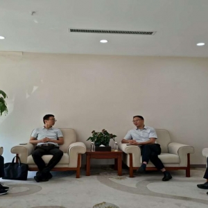 收支口银行江西省分行党委委员、副行长赵亮一行赴省信担开展交换座谈 ...