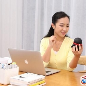 腾讯小小Q智能呆板人：天下再大也要回家