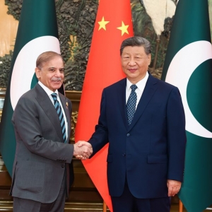 习近平访问巴基斯坦总理夏巴兹