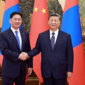 习近平访问蒙古国总统呼日勒苏赫
