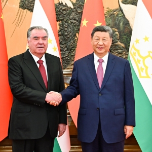 习近平访问塔吉克斯坦总统拉赫蒙