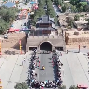 砥砺奋进七十载 天山南北谱华章丨库车小巷会“唱歌” 新疆新玩法叫醒好风光 ...